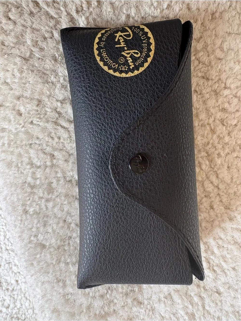 Ray-Ban Men’s Gold Frame Sunglasses with dark green lenses